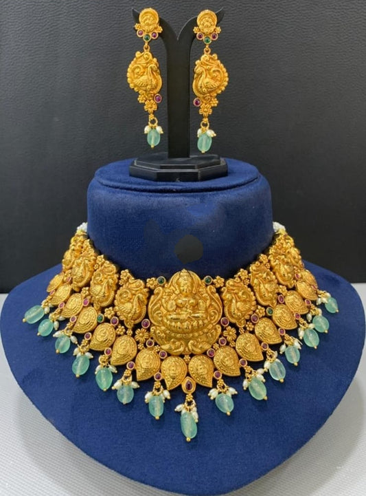 Nakshi Choker with Crystal Beads
