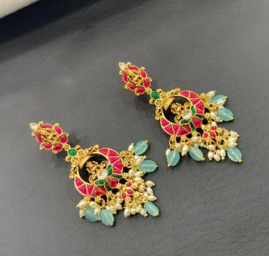 Jadau Kundan Earrings comes with Chandbali Design and Lakshmi Idol
